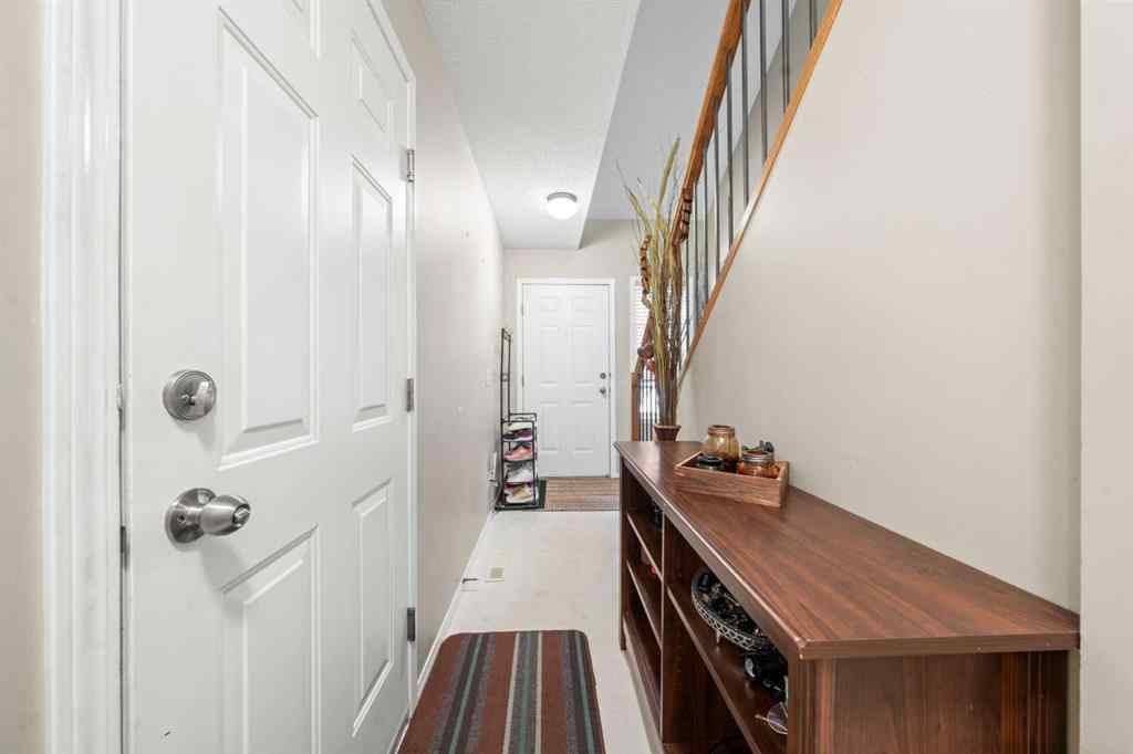 MLS® A2235287 - 82 Everstone Place SW in Evergreen Calgary, Residential