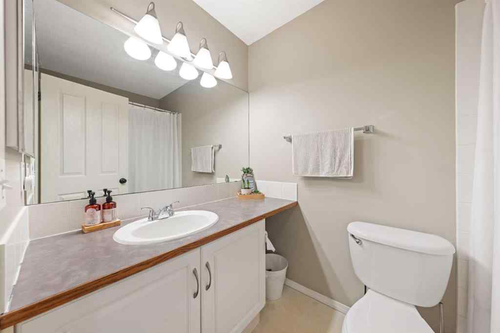 MLS® A2235287 - 82 Everstone Place SW in Evergreen Calgary, Residential