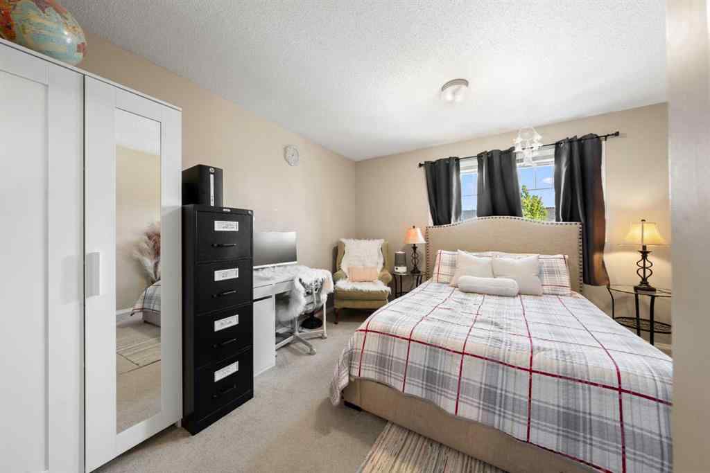 MLS® A2235287 - 82 Everstone Place SW in Evergreen Calgary, Residential