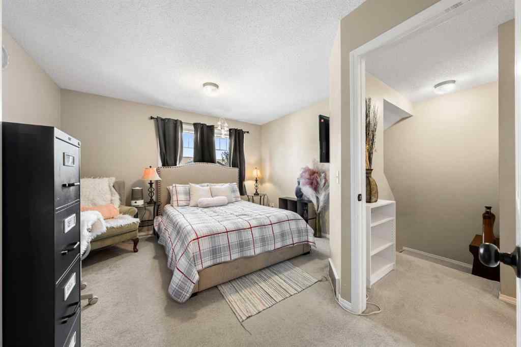 MLS® A2235287 - 82 Everstone Place SW in Evergreen Calgary, Residential