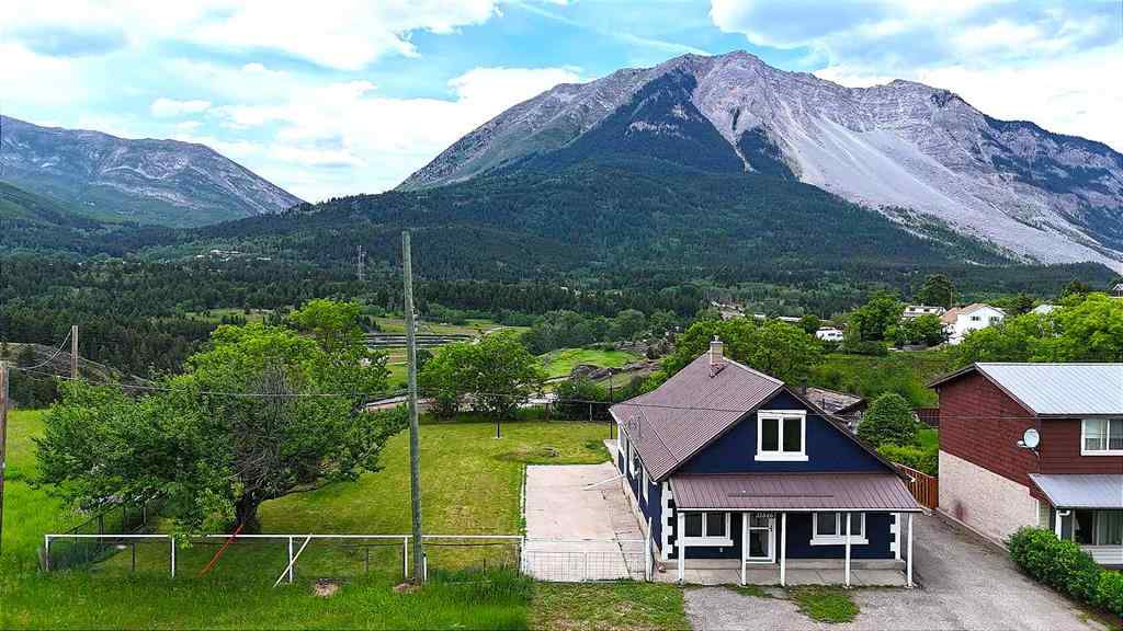 MLS® A2235305 - 21546 27 Avenue  in NONE Bellevue, Residential