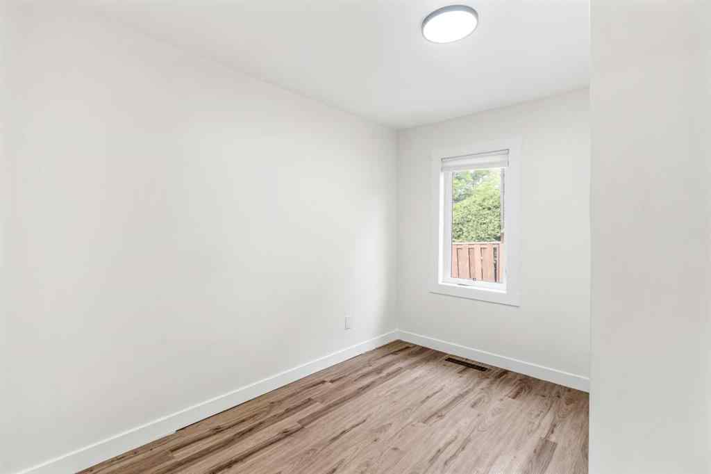 MLS® A2235305 - 21546 27 Avenue  in NONE Bellevue, Residential