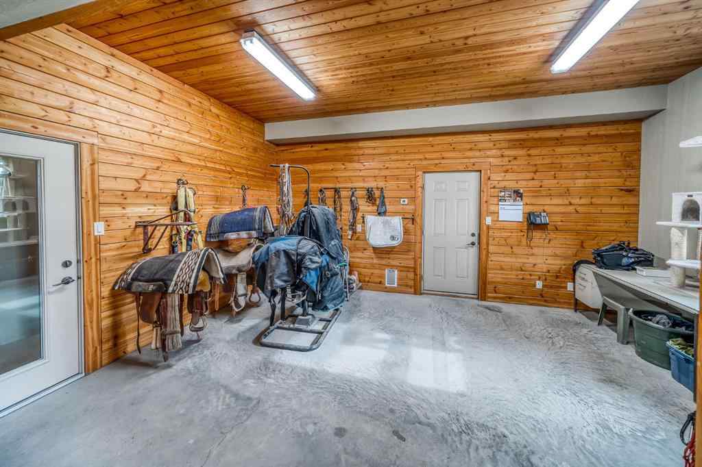 MLS® A2235308 - 264390 Forestry Trunk Road  in NONE Rural Rocky View County, Residential
