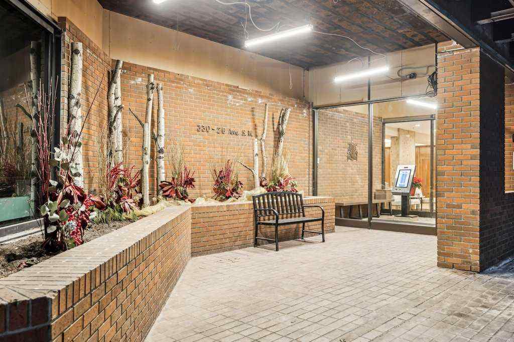 MLS® A2235337 - Unit #303 330 26 Avenue SW in Mission Calgary, Residential