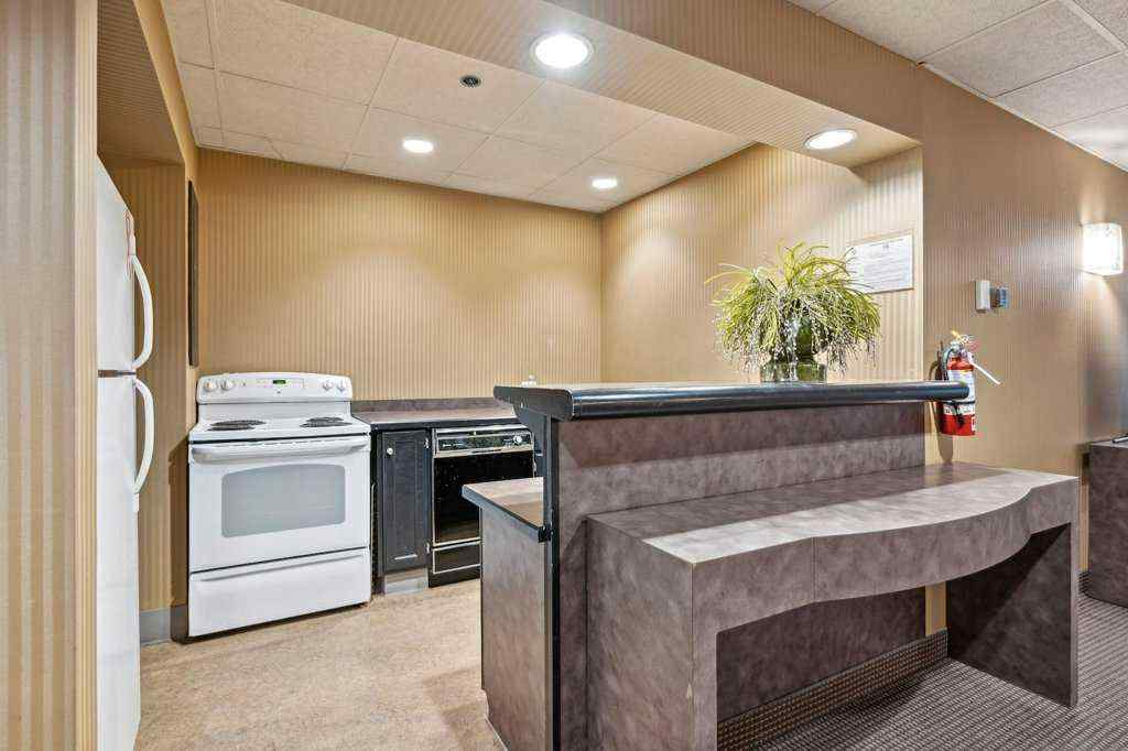 MLS® A2235337 - Unit #303 330 26 Avenue SW in Mission Calgary, Residential