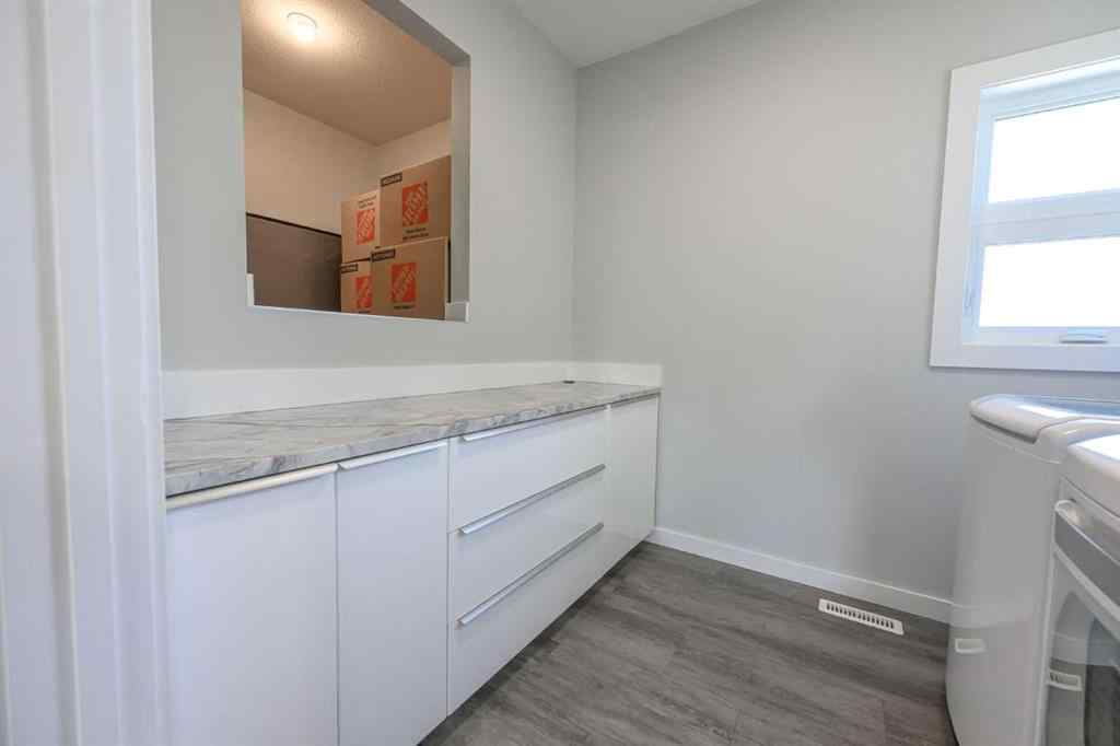 MLS® A2235340 - 7821 67 Avenue  in Maple Ridge Estates Rural Grande Prairie No. 1, County of, Residential