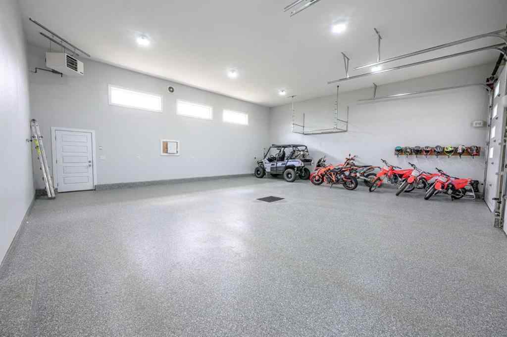 MLS® A2235340 - 7821 67 Avenue  in Maple Ridge Estates Rural Grande Prairie No. 1, County of, Residential