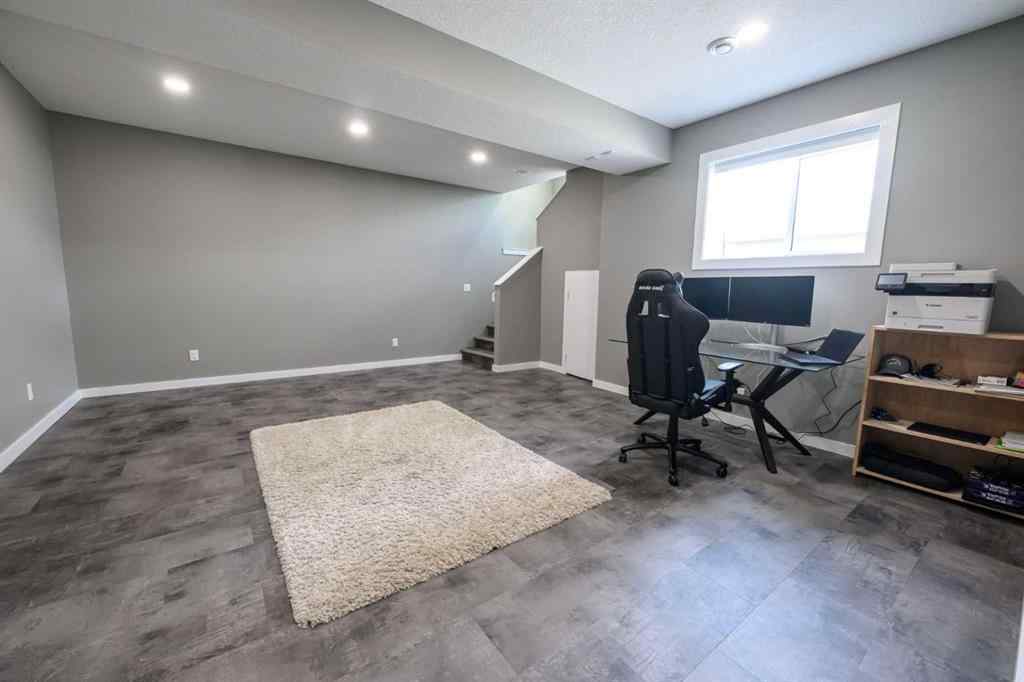 MLS® A2235340 - 7821 67 Avenue  in Maple Ridge Estates Rural Grande Prairie No. 1, County of, Residential