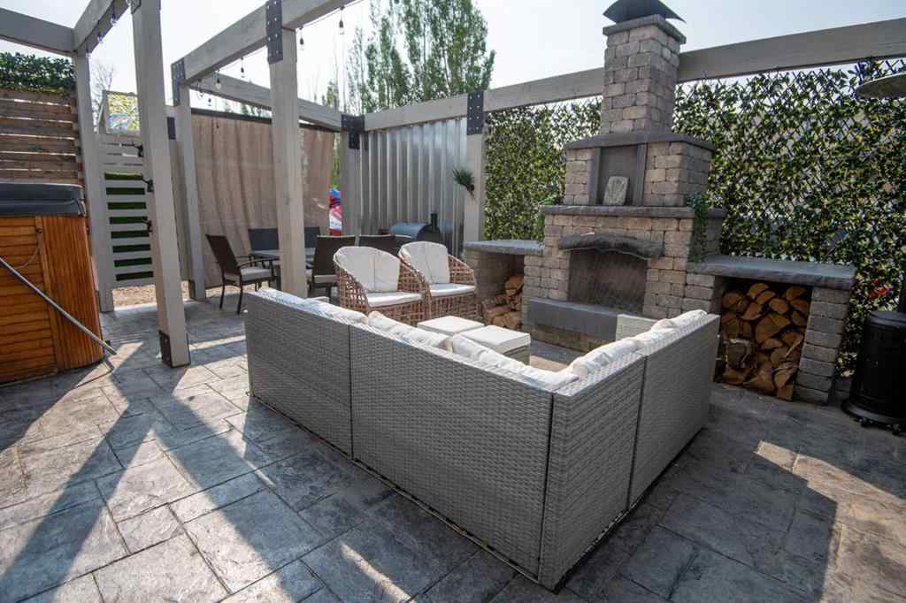 MLS® A2235344 - 11105 108 Avenue  in NONE La Crete, Residential