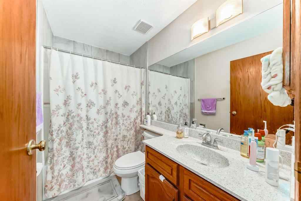MLS® A2235350 - 77 Eldorado Close NE in Monterey Park Calgary, Residential
