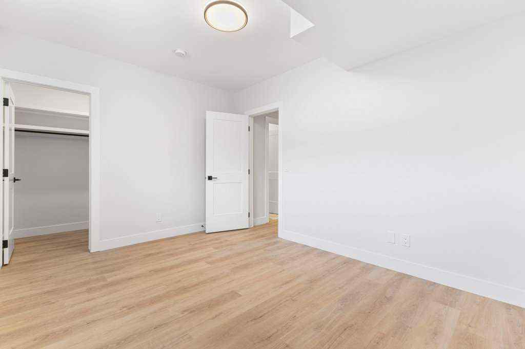 MLS® A2235357 - 1526 18th Avenue NW in Capitol Hill Calgary, Residential