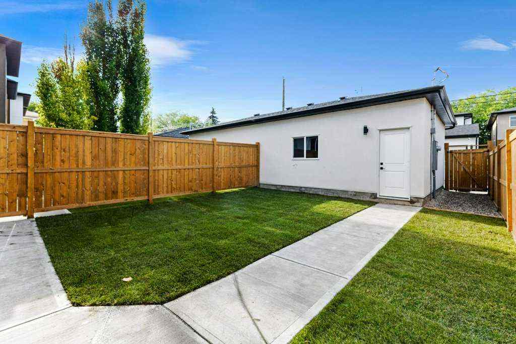 MLS® A2235357 - 1526 18th Avenue NW in Capitol Hill Calgary, Residential