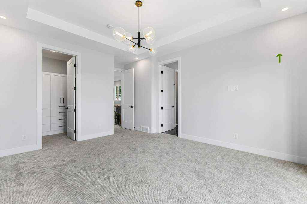 MLS® A2235357 - 1526 18th Avenue NW in Capitol Hill Calgary, Residential