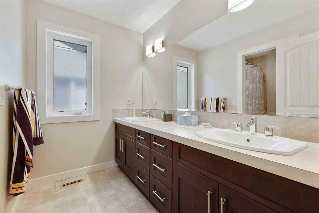 MLS® A2235364 - 4 Auburn Sound Court SE in Auburn Bay Calgary, Residential