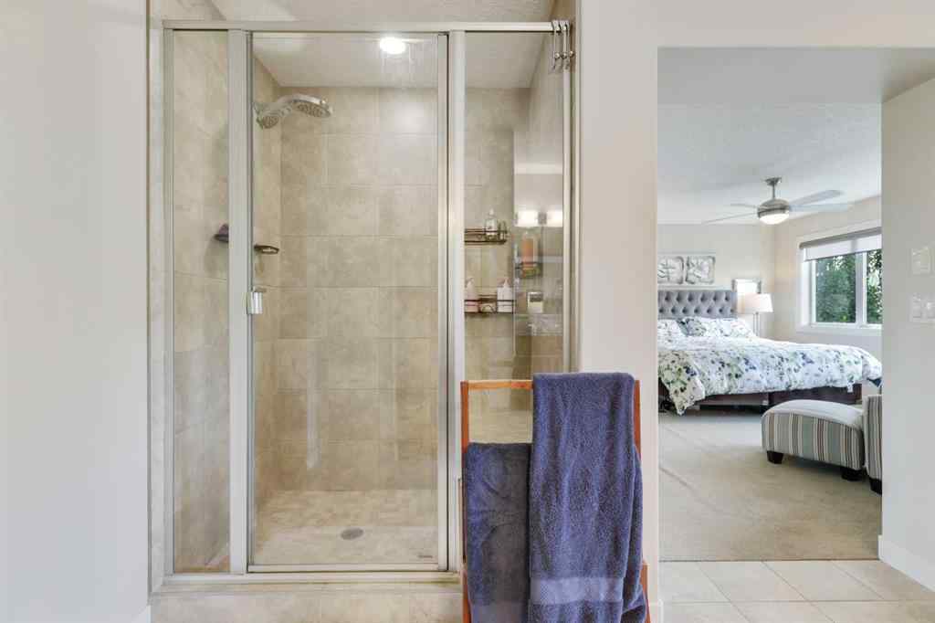 MLS® A2235364 - 4 Auburn Sound Court SE in Auburn Bay Calgary, Residential