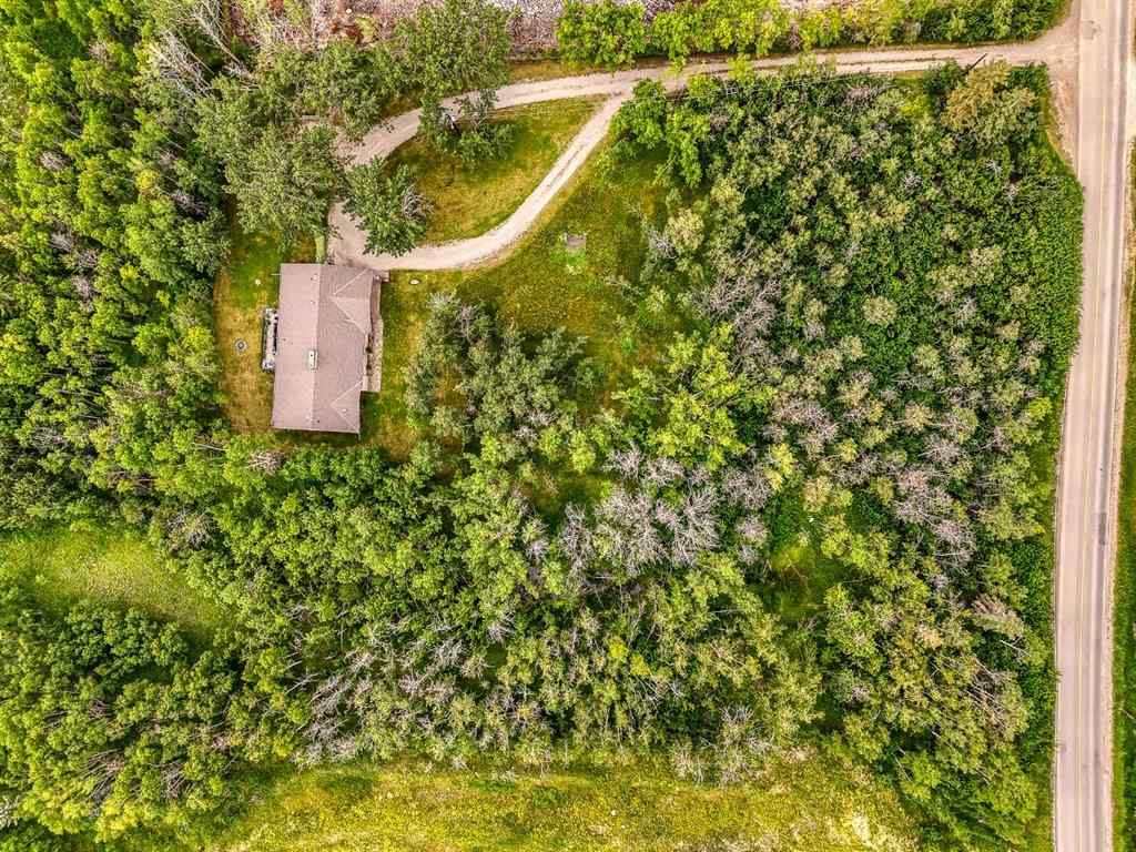 MLS® A2235378 - 2758 85 Street SW in Springbank Hill Calgary, Residential