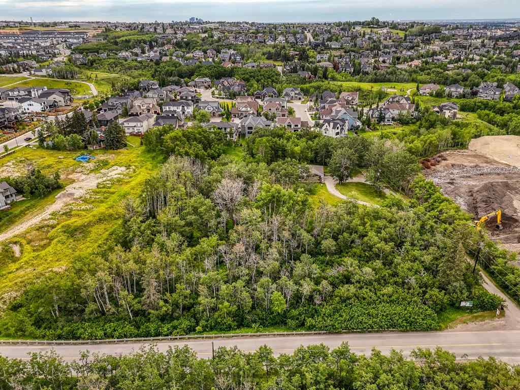 MLS® A2235378 - 2758 85 Street SW in Springbank Hill Calgary, Residential