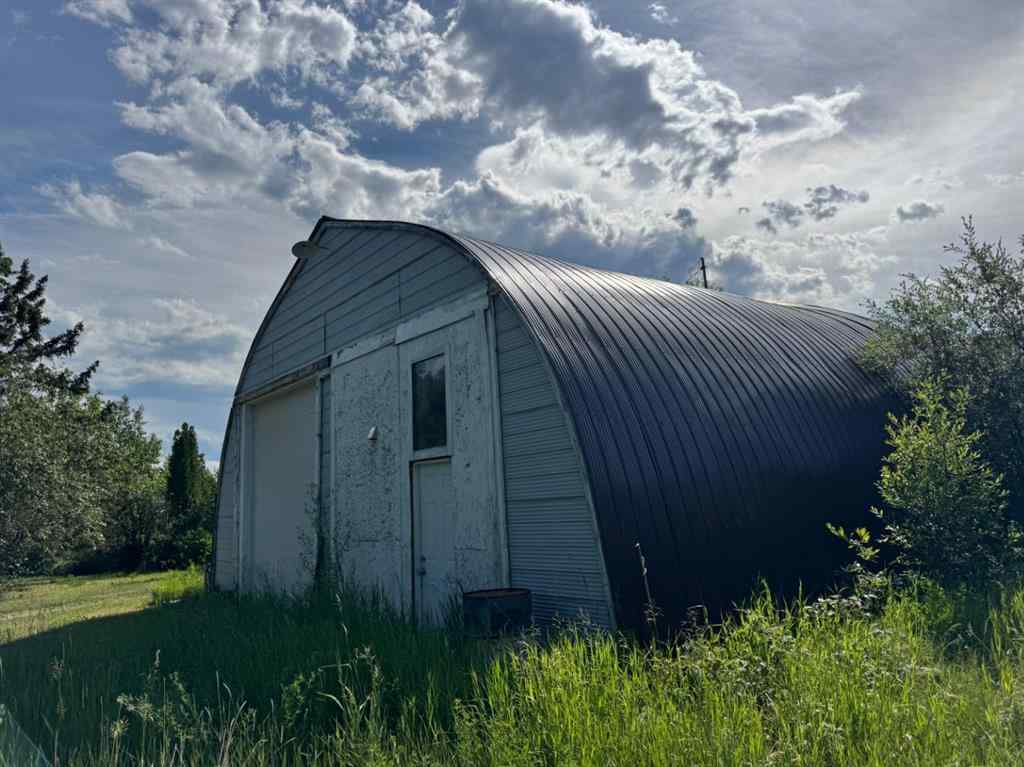MLS® A2235388 - 805022 Range Road 35   in NONE Rural Fairview No. 136, M.D. of, Residential