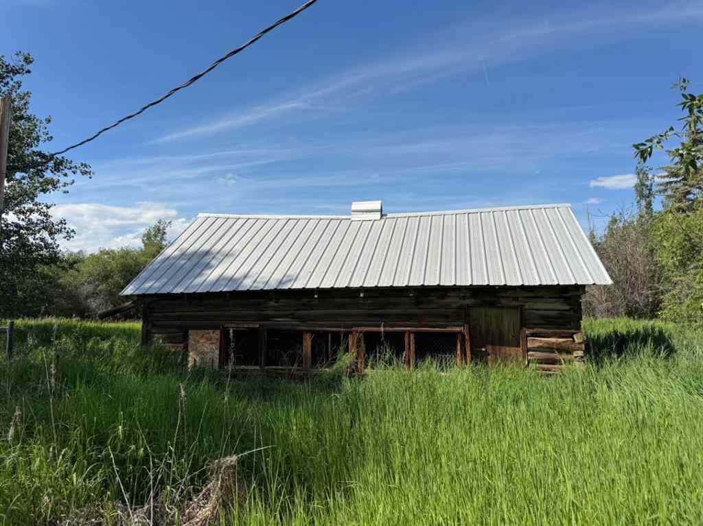 MLS® A2235388 - 805022 Range Road 35   in NONE Rural Fairview No. 136, M.D. of, Residential
