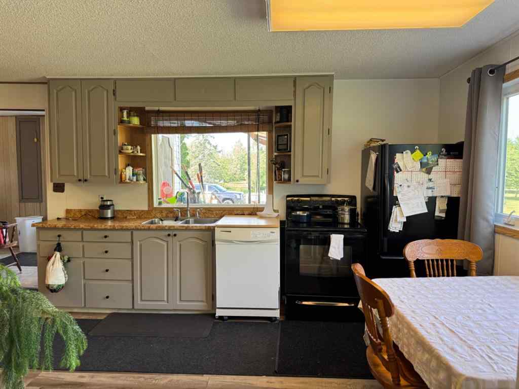 MLS® A2235388 - 805022 Range Road 35   in NONE Rural Fairview No. 136, M.D. of, Residential