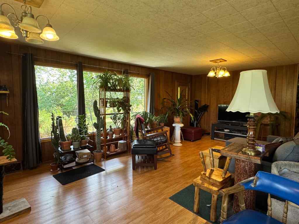 MLS® A2235388 - 805022 Range Road 35   in NONE Rural Fairview No. 136, M.D. of, Residential