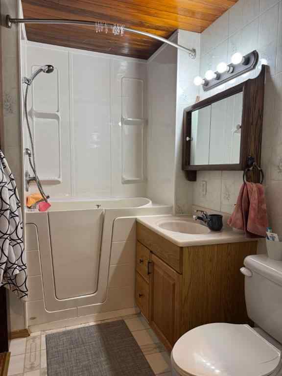 MLS® A2235388 - 805022 Range Road 35   in NONE Rural Fairview No. 136, M.D. of, Residential