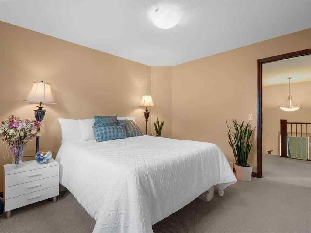 MLS® A2235393 - 248 ASPENMERE Close  in Chestermere Estates Chestermere, Residential