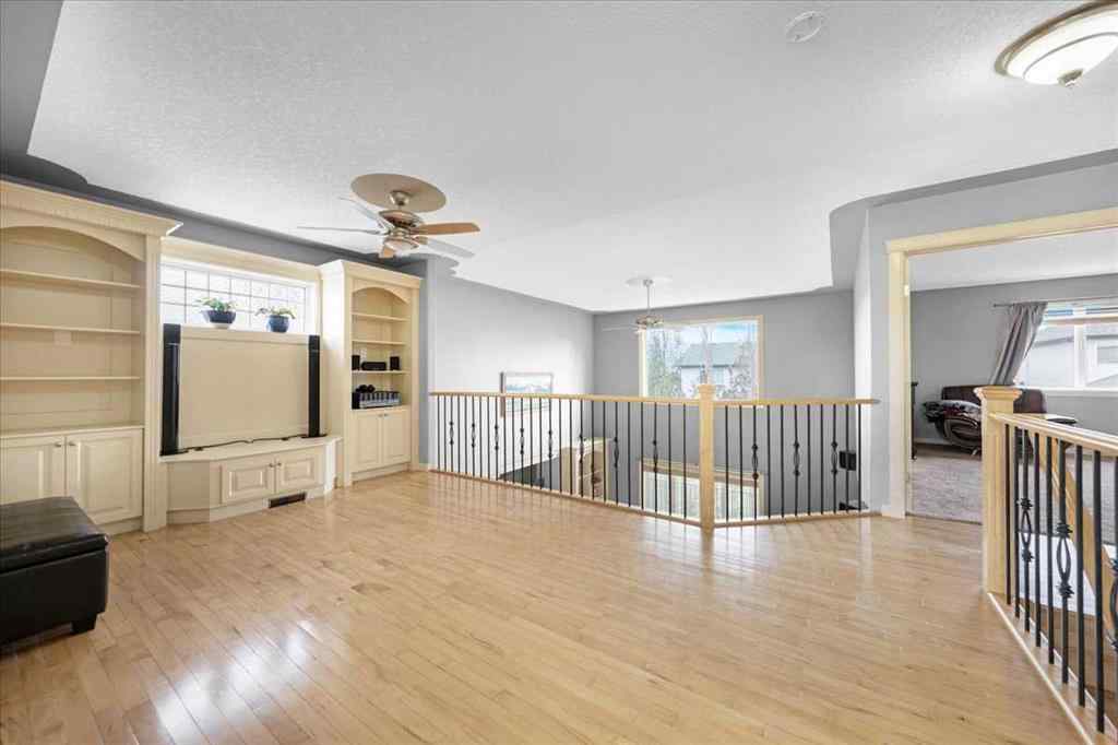 MLS® A2235396 - 107 Royal Ridge Rise NW in Royal Oak Calgary, Residential