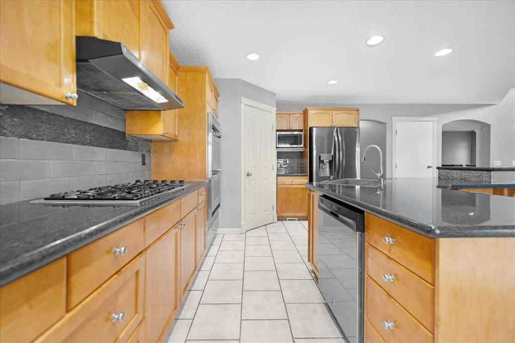 MLS® A2235396 - 107 Royal Ridge Rise NW in Royal Oak Calgary, Residential