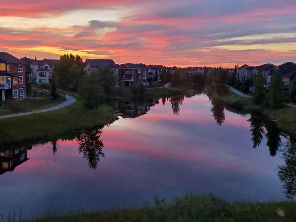 MLS® A2235404 - 156 Rainbow Falls Manor  in Rainbow Falls Chestermere, Residential
