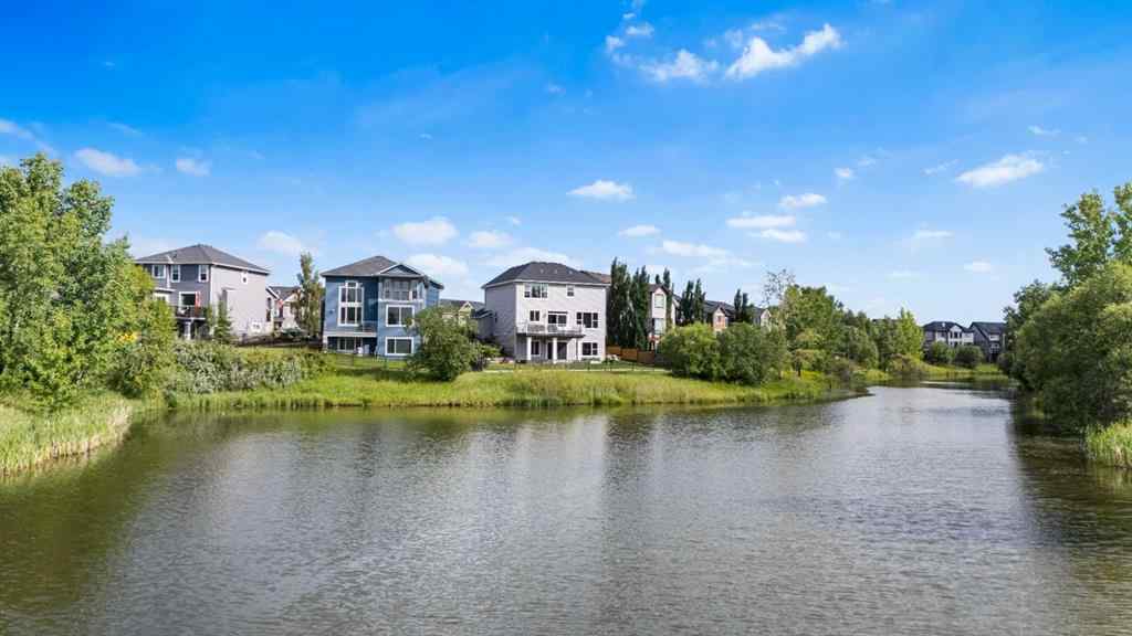 MLS® A2235404 - 156 Rainbow Falls Manor  in Rainbow Falls Chestermere, Residential