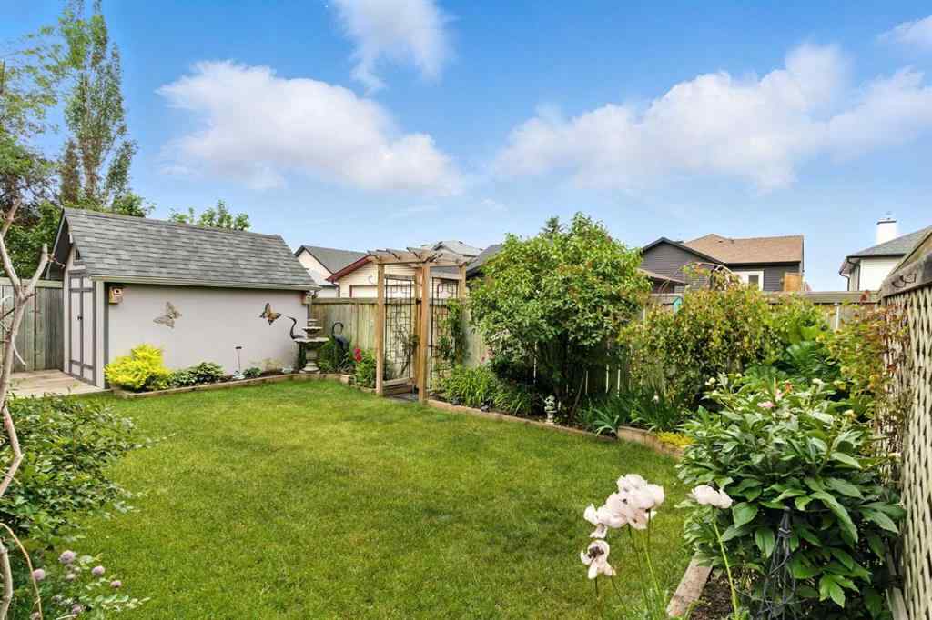 MLS® A2235406 - 276 Stonegate Close NW in Stonegate Airdrie, Residential