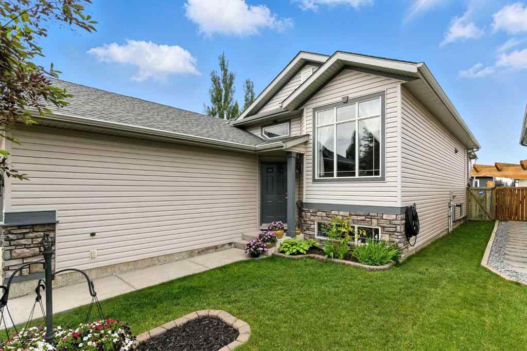 MLS® A2235406 - 276 Stonegate Close NW in Stonegate Airdrie, Residential