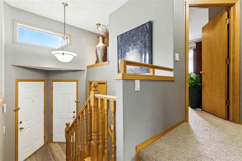 MLS® A2235406 - 276 Stonegate Close NW in Stonegate Airdrie, Residential