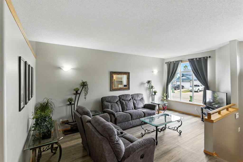 MLS® A2235406 - 276 Stonegate Close NW in Stonegate Airdrie, Residential
