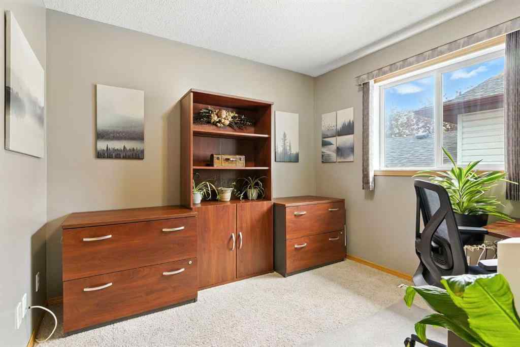 MLS® A2235406 - 276 Stonegate Close NW in Stonegate Airdrie, Residential