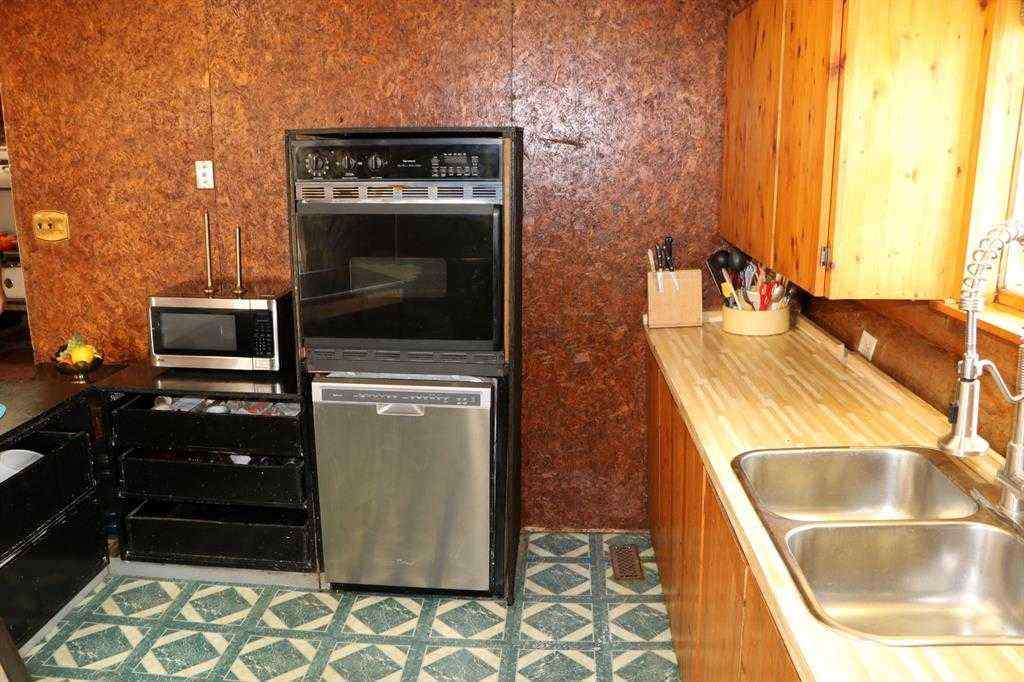 MLS® A2235434 - 78567 Range Rd 80   in NONE Rural Saddle Hills County, Residential
