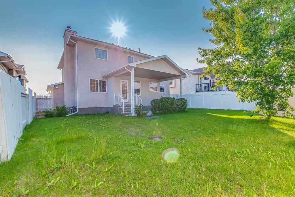 MLS® A2235443 - 87 Sunrise Road SW in SW Southridge Medicine Hat, Residential