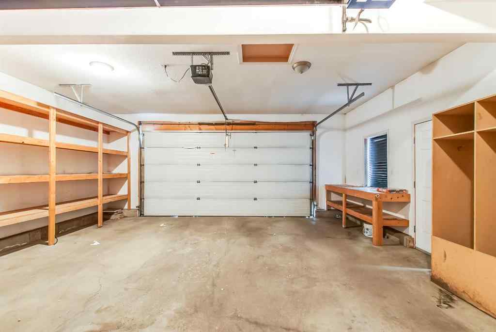 MLS® A2235443 - 87 Sunrise Road SW in SW Southridge Medicine Hat, Residential