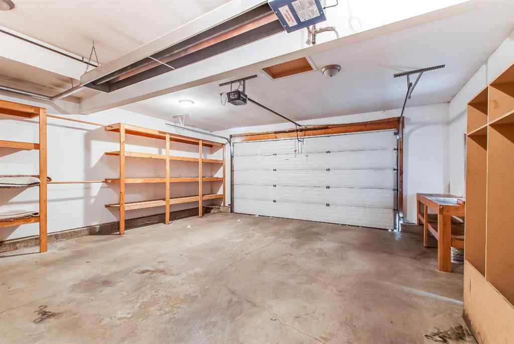 MLS® A2235443 - 87 Sunrise Road SW in SW Southridge Medicine Hat, Residential
