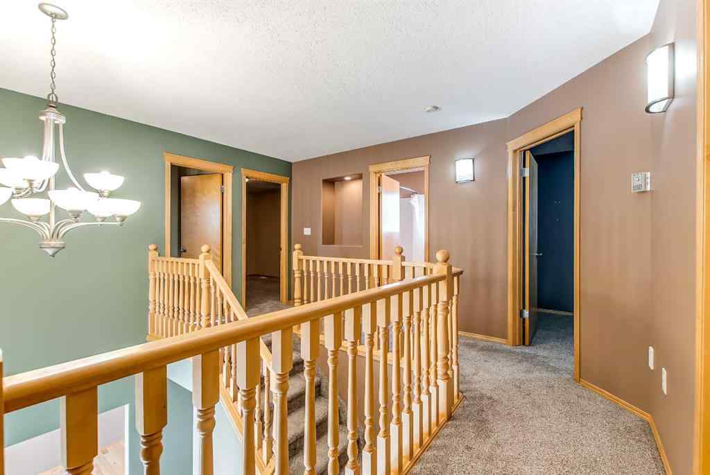 MLS® A2235443 - 87 Sunrise Road SW in SW Southridge Medicine Hat, Residential