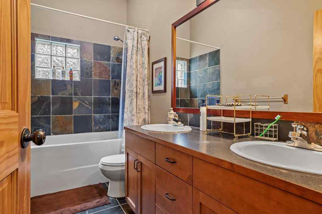 MLS® A2235452 - 214 Eagle Point  in Eagle Terrace Canmore, Residential