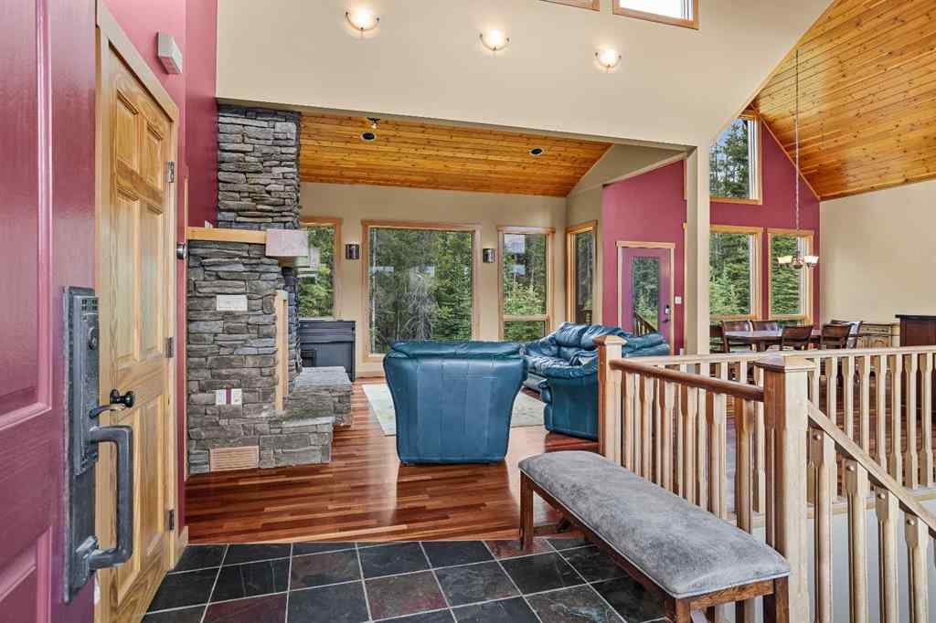 MLS® A2235452 - 214 Eagle Point  in Eagle Terrace Canmore, Residential