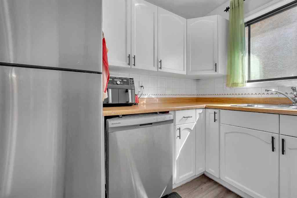 MLS® A2235455 - 73 Taraglen Road NE in Taradale Calgary, Residential