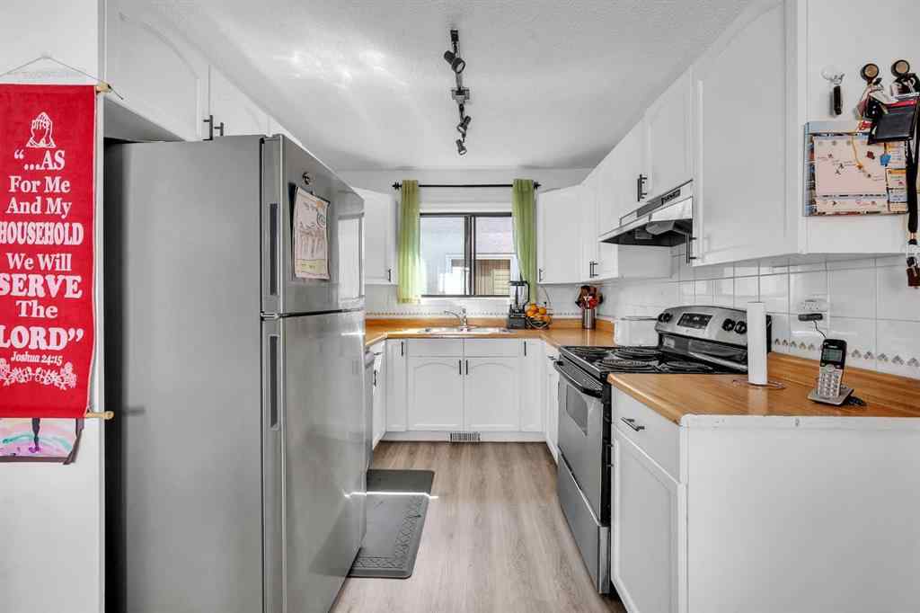 MLS® A2235455 - 73 Taraglen Road NE in Taradale Calgary, Residential