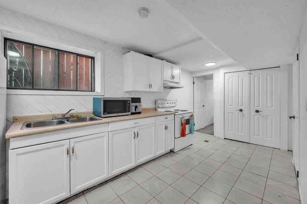 MLS® A2235455 - 73 Taraglen Road NE in Taradale Calgary, Residential