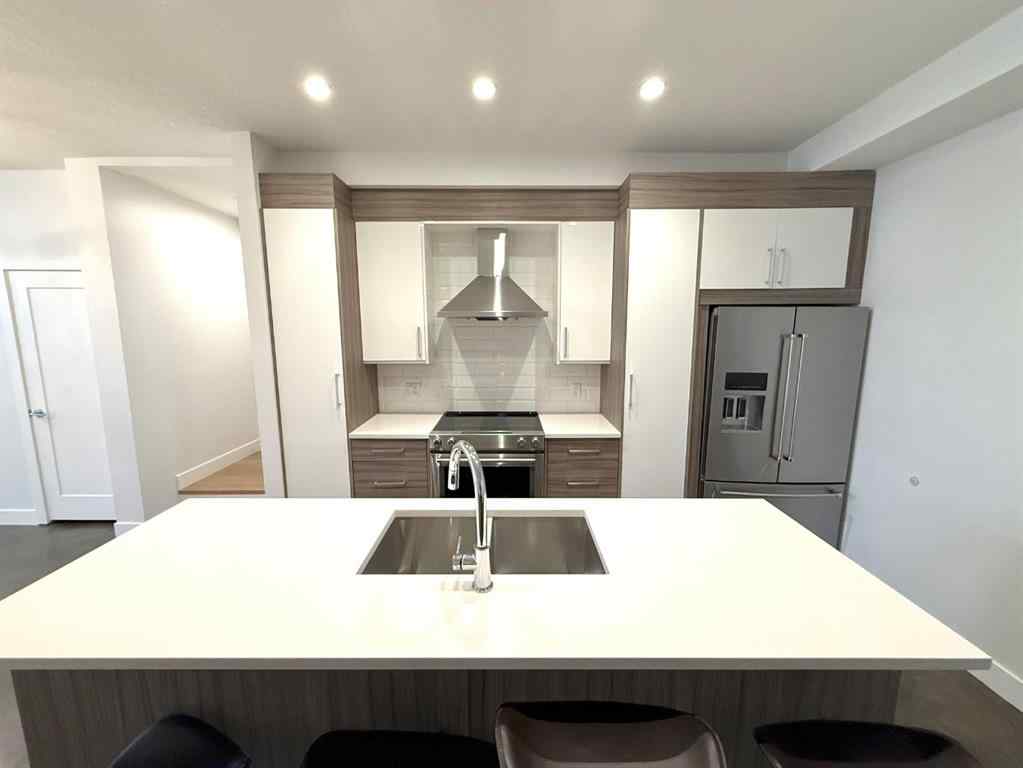 MLS® A2235459 - 607,609,611,613 3 Avenue NE in Bridgeland/Riverside Calgary, Residential