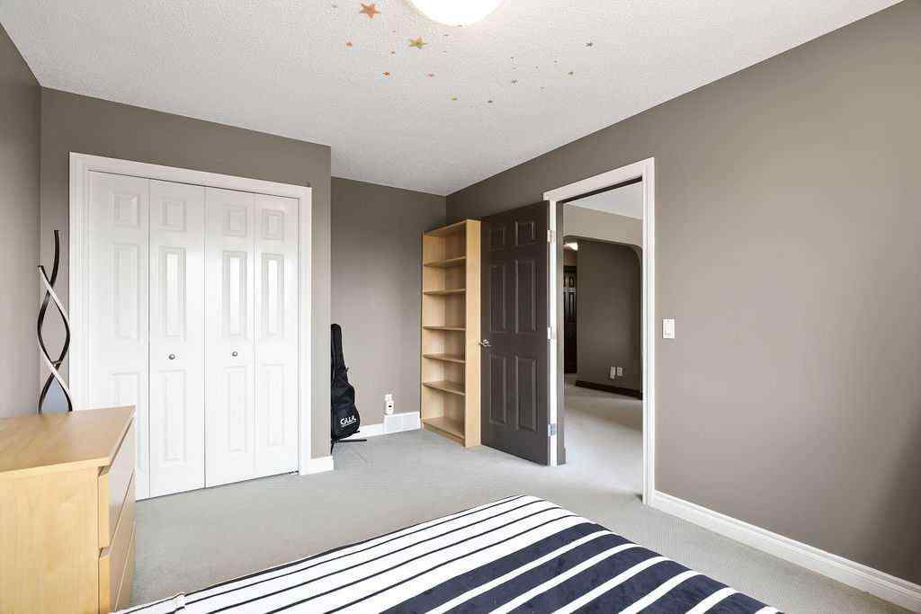 MLS® A2235467 - 31 Gleneagles Terrace  in GlenEagles Cochrane, Residential