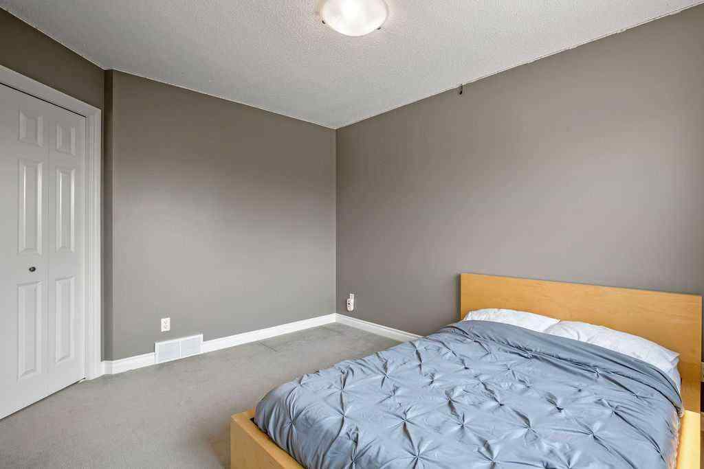 MLS® A2235467 - 31 Gleneagles Terrace  in GlenEagles Cochrane, Residential