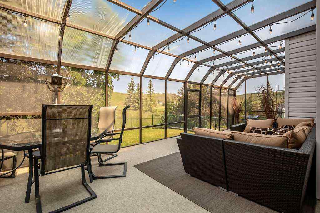 MLS® A2235467 - 31 Gleneagles Terrace  in GlenEagles Cochrane, Residential